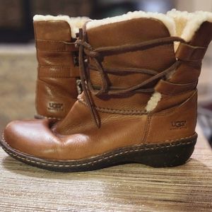 UGG SIZE 8 boots